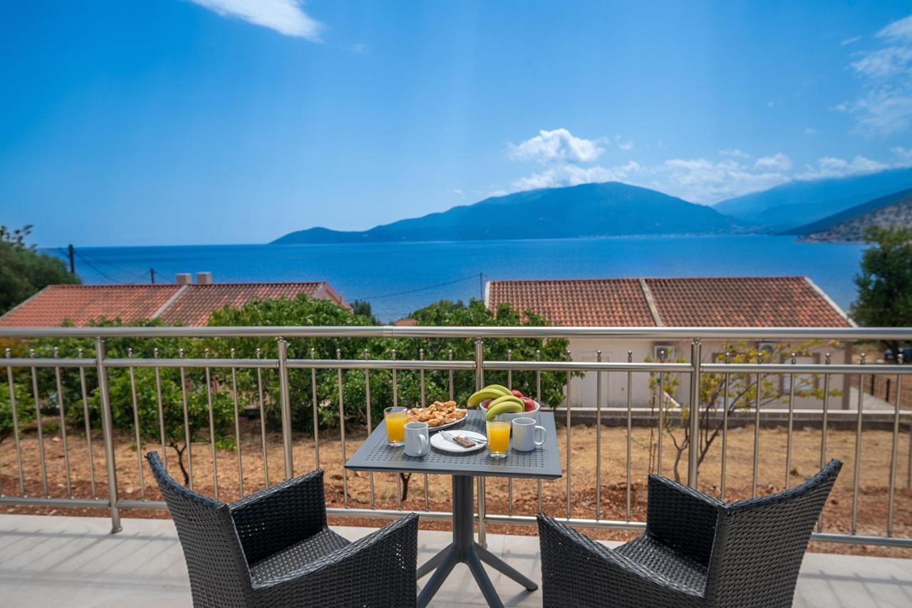 Maritina'S Apartments Amazing Sea View Agia Efimia Zewnętrze zdjęcie