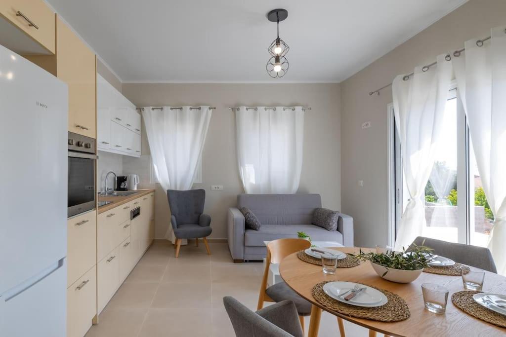 Maritina'S Apartments Amazing Sea View Agia Efimia Zewnętrze zdjęcie