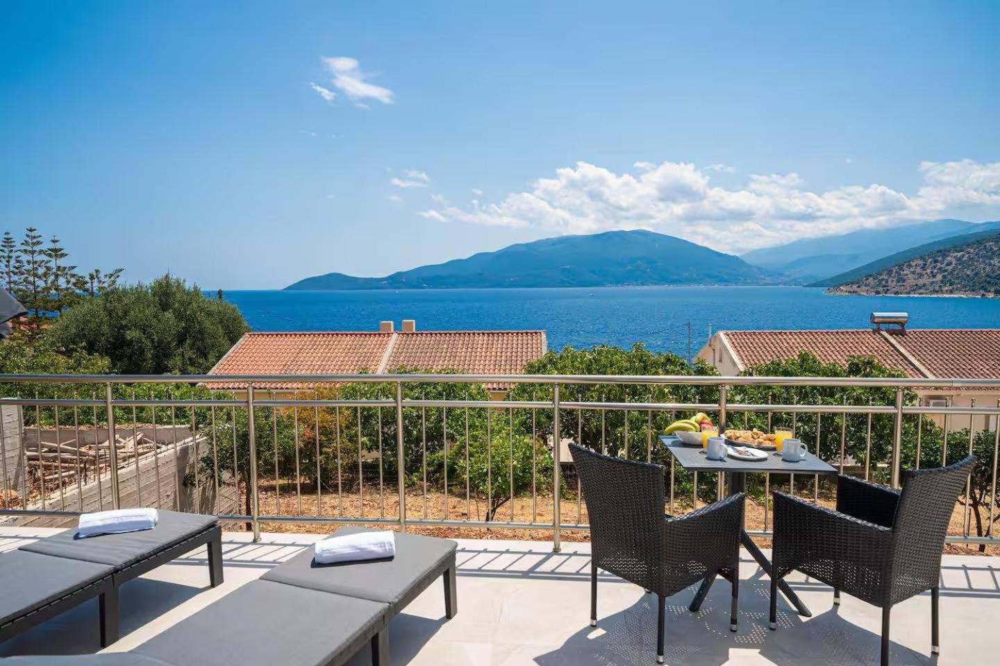 Maritina'S Apartments Amazing Sea View Agia Efimia Zewnętrze zdjęcie